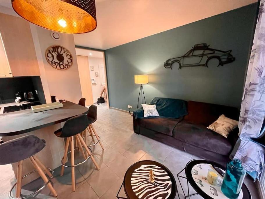 Elegant 45 M2 Lyon 6 + Garage. Idealement Situe ภายนอก รูปภาพ