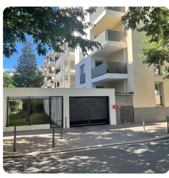 Elegant 45 M2 Lyon 6 + Garage. Idealement Situe ภายนอก รูปภาพ